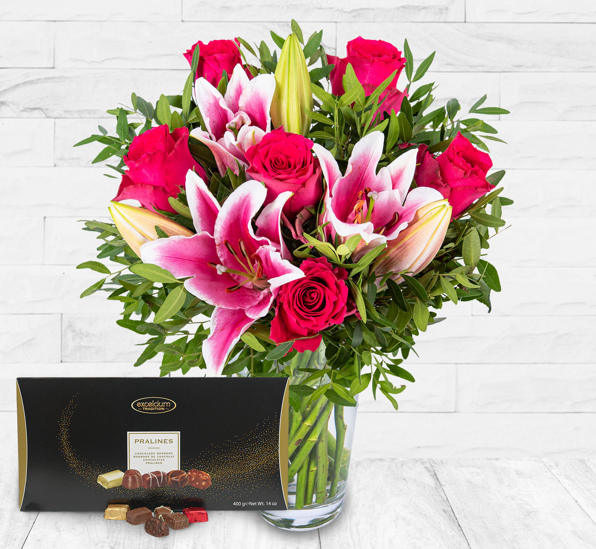 Roses And Lilies Cocoa Gift
