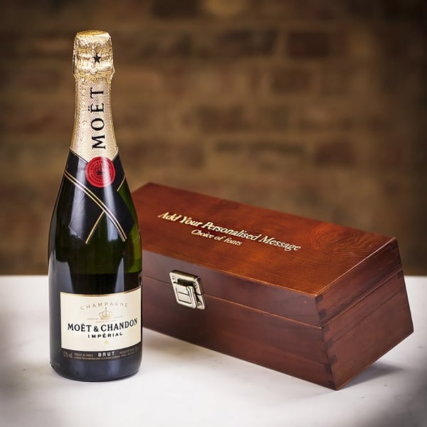MoetandChandon Champagne In Personalised Wooden Gift Box